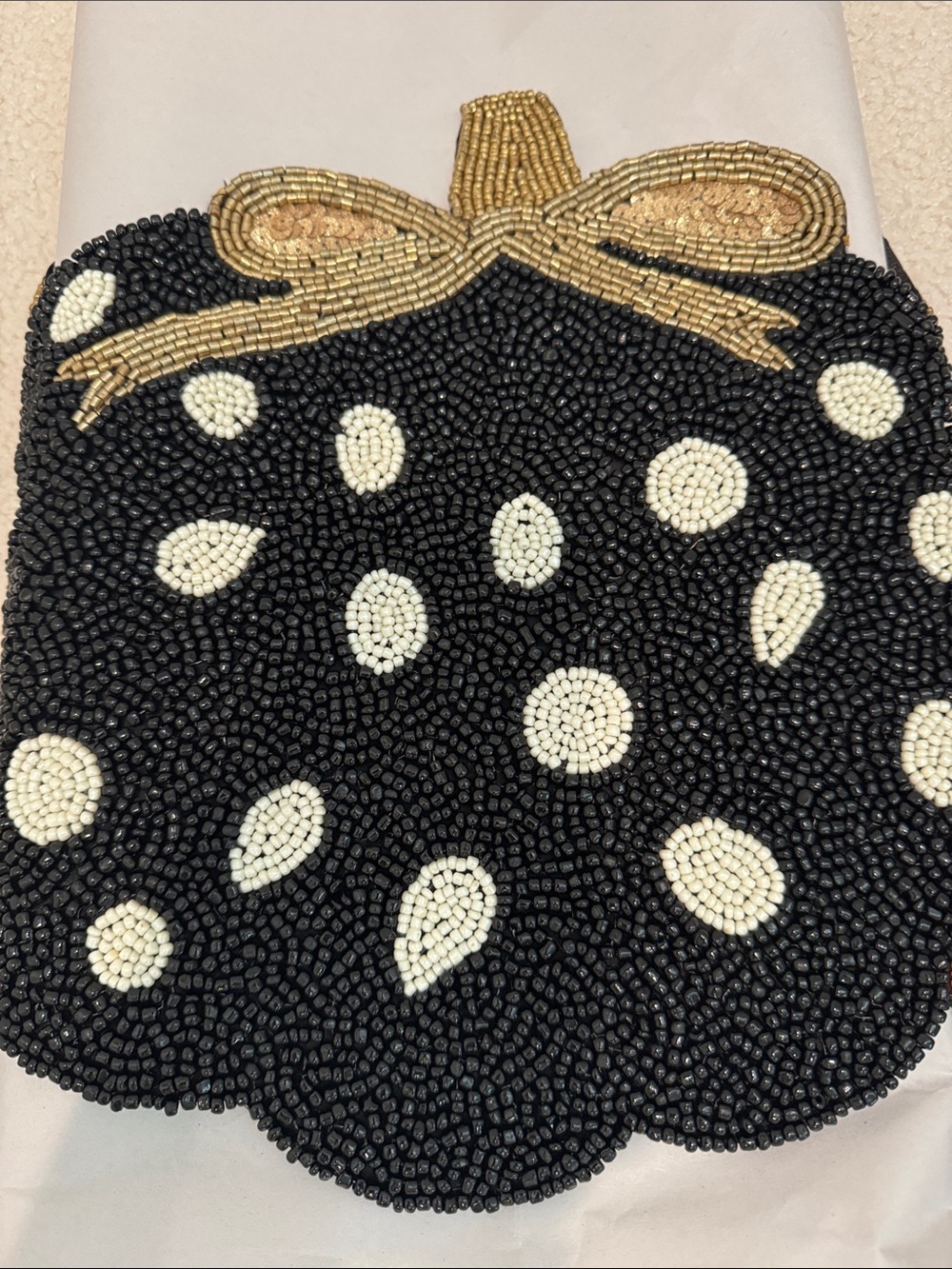 Beaded‎ 36” Fall Pumpkins Table Runner - Picture 12 of 12